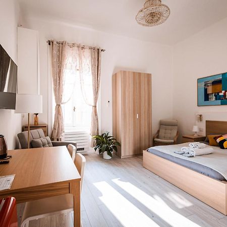 5Min From Citta Alta Chic Bergamo City Apartment Экстерьер фото